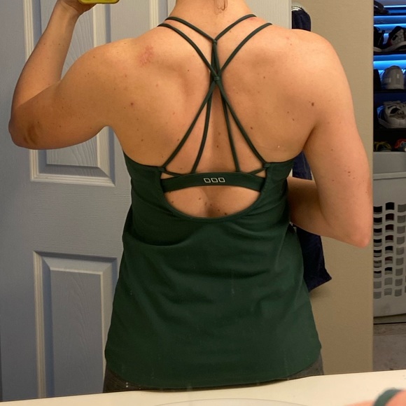 Lorna Jane strappy tank - Picture 4 of 4